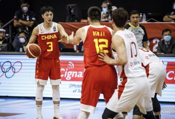 中国男篮对战日本
